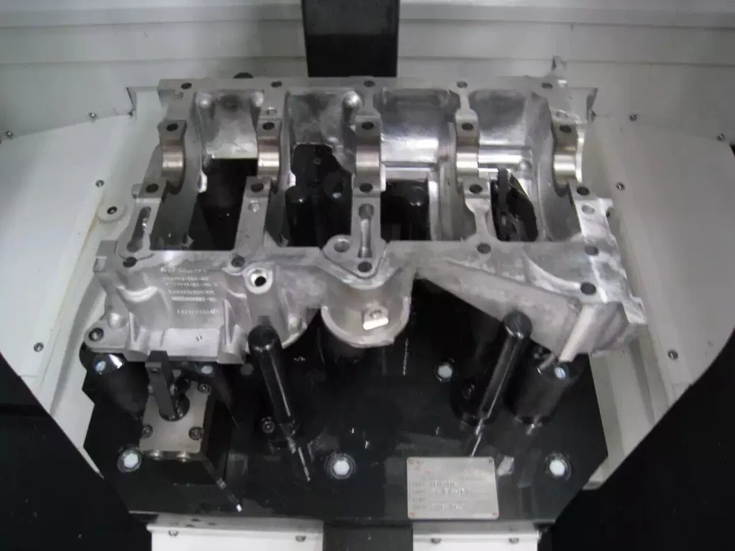 Bt50 CNC Vertical Milling and Drilling Machine, CNC Metal Machining Center (EV1580)