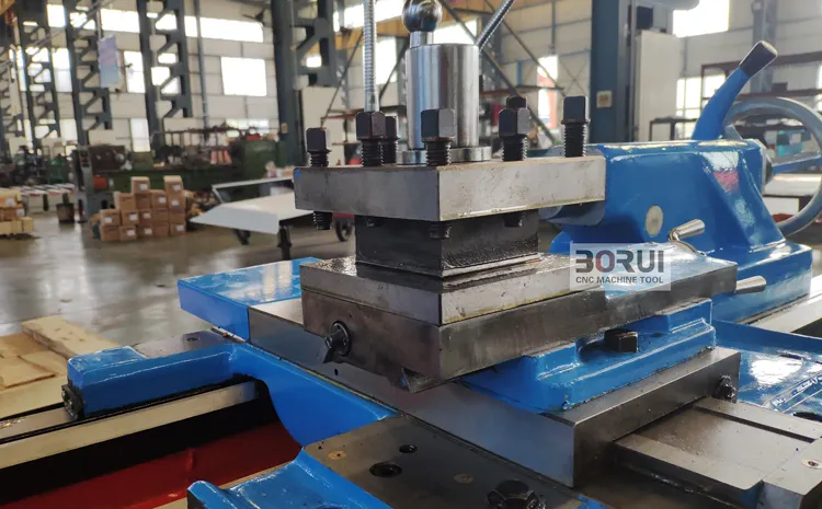 C616-1d Small Light Duty Horizontal Lathe Machine for Metel Cutting