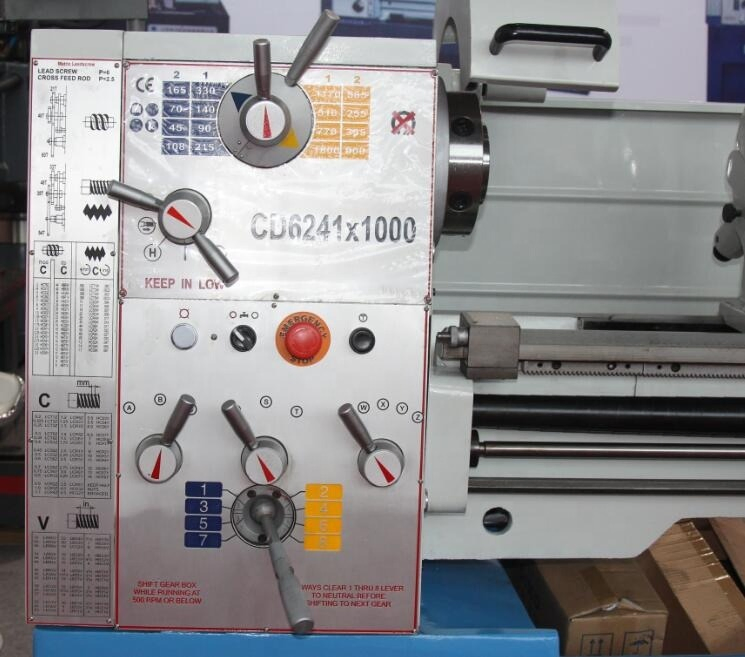CD6241 410 mm Diameter Engine Manual Lathe Machine