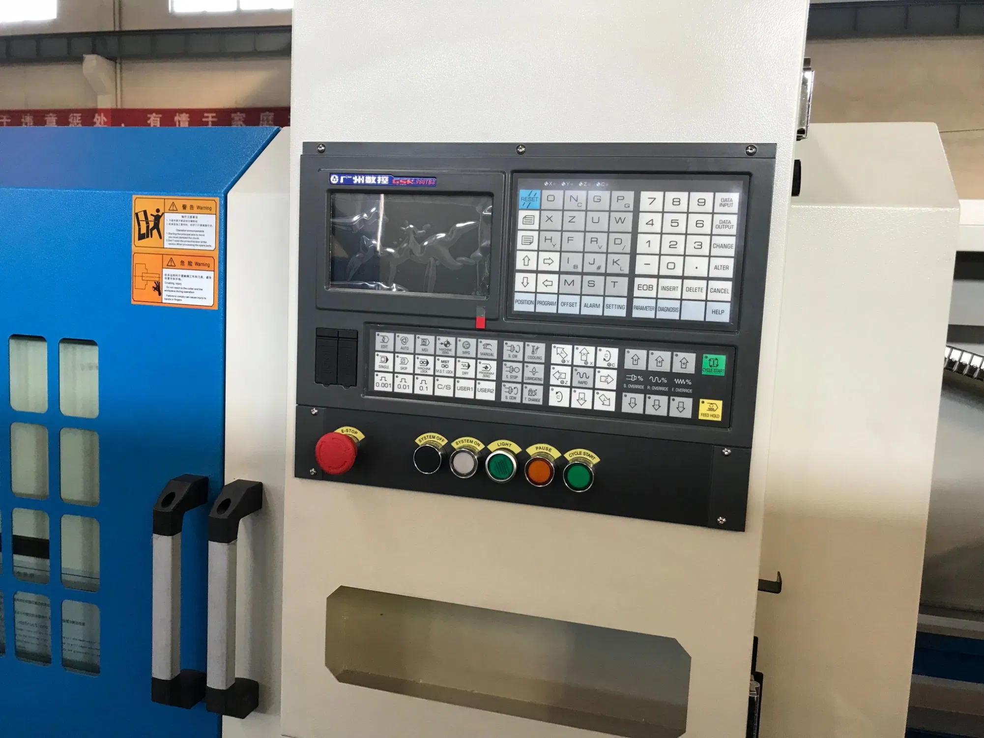 Cheaper cnc horizontal CAK6160V threading lathe machine with high precision