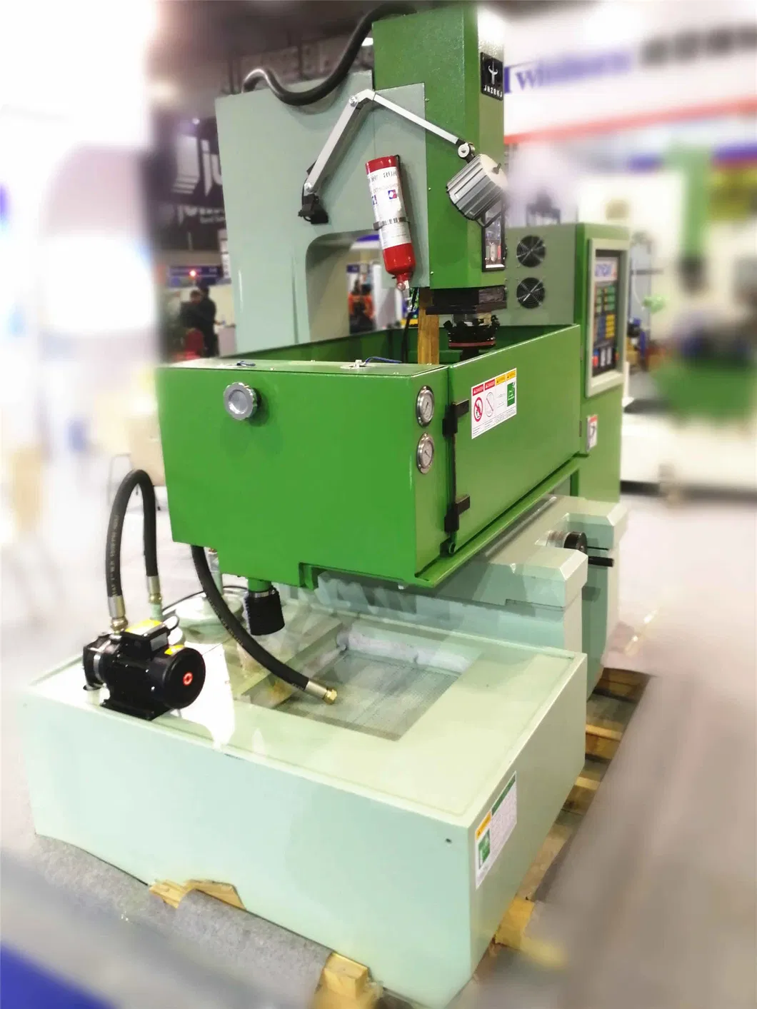 China′s Three Axis CNC EDM Machine for Mold Making