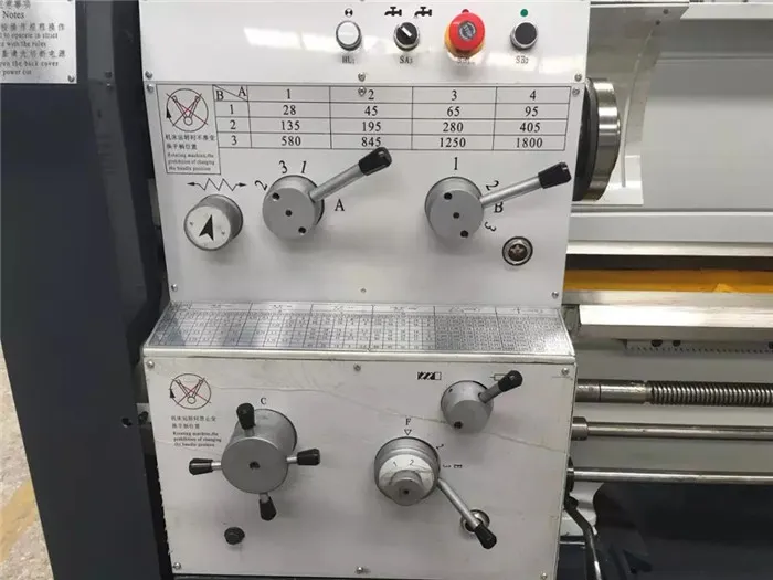 Chinese Manufacturer of Lathes (Lathes Machine C6140)