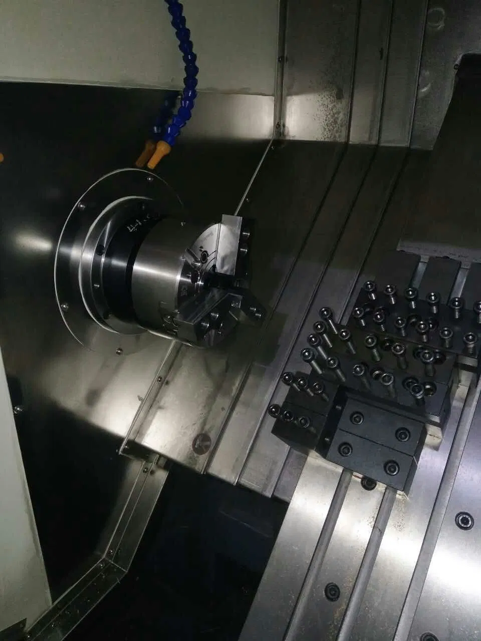 Factory Hot Sale CNC Mini Lathe, CNC Machine, CNC Turning Machine (E35)