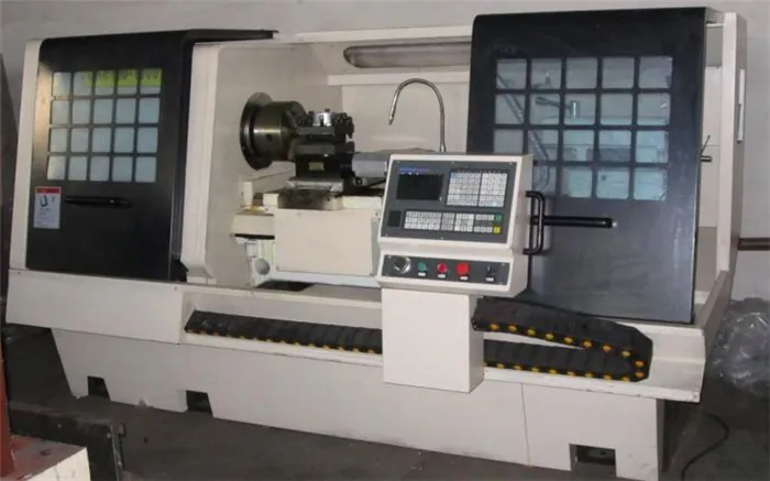 New CNC Lathe Ck6166 Cutting Tools Lathe Machine Metal