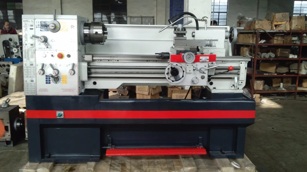 Precision Engine Lathe Cm6241 /1000/1500mm