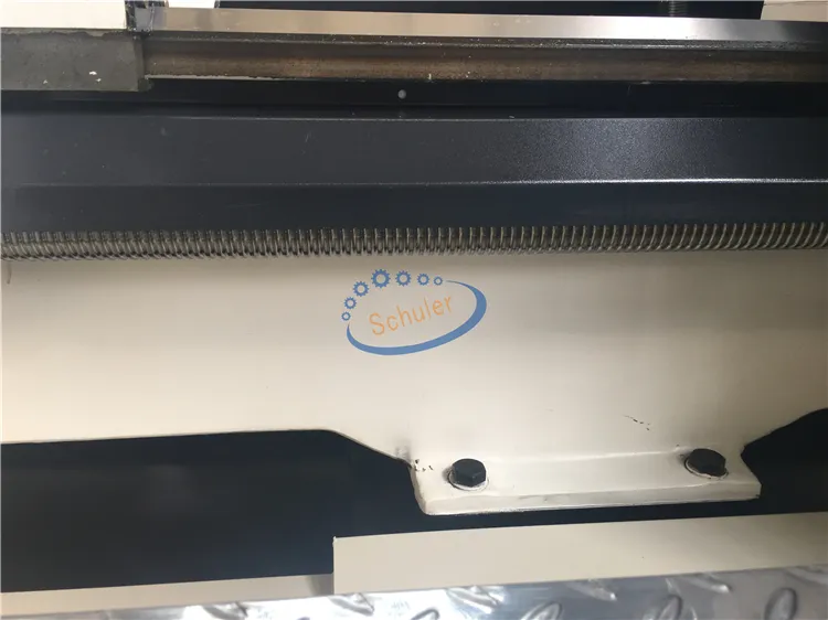 Top-Level Metal Horizontal Flat Bed CNC Lathe Cak6140b*2000mm