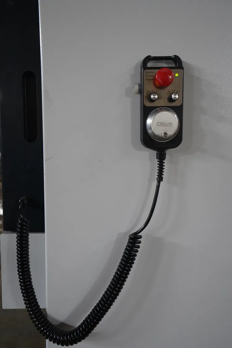 Xh7145 Mini Factory 3 Axis CNC Vertical Machining Center